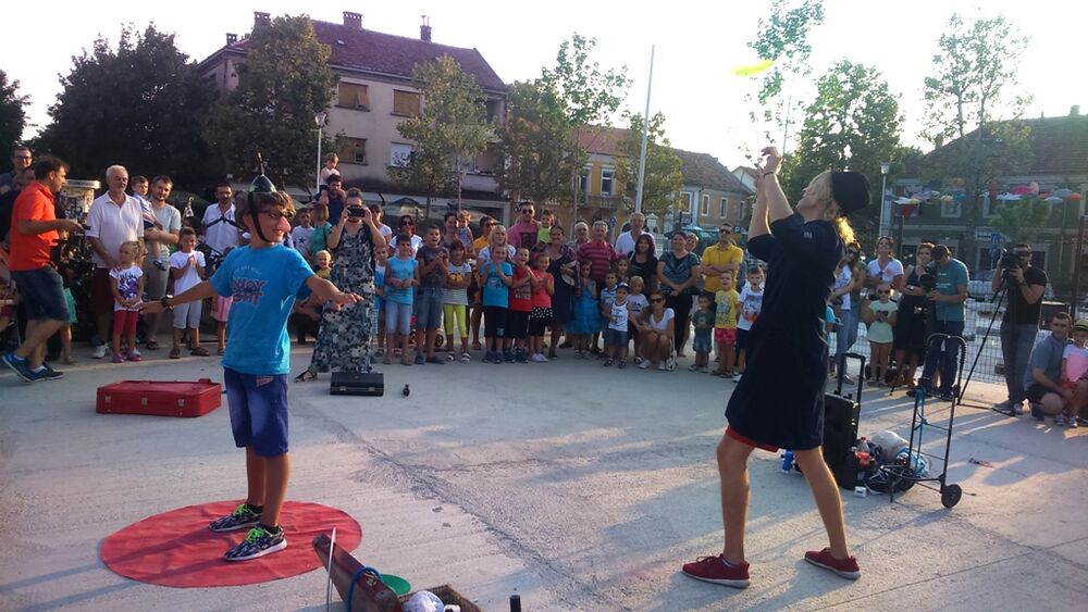 Ulični svirači, Nikšić