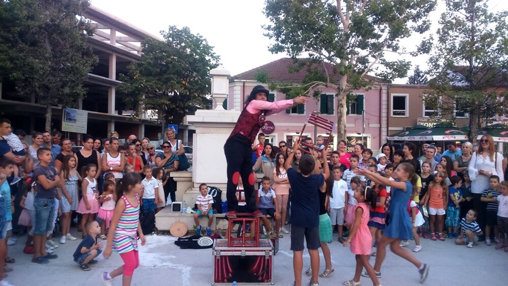 Ulični svirači, Nikšić