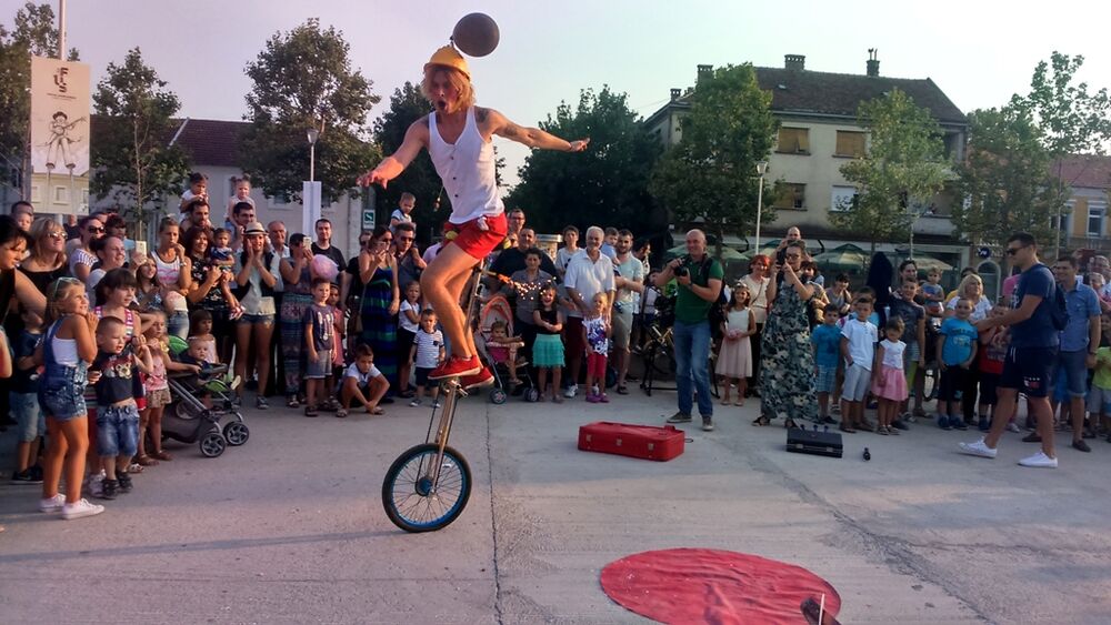 Ulični svirači, Nikšić