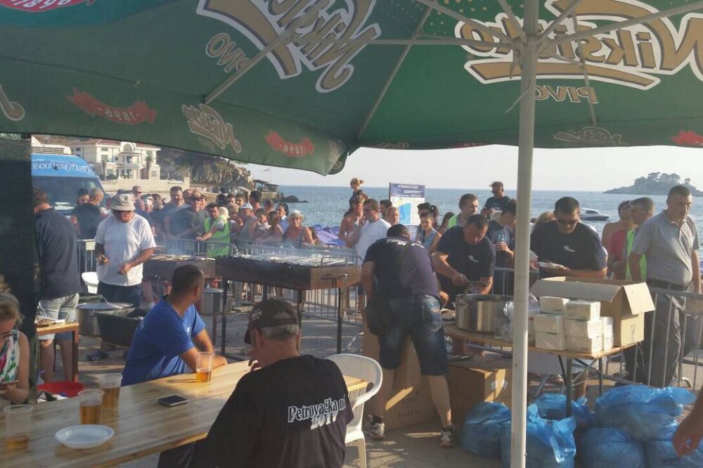 Petrovačka noć, Foto: Vuk Lajović