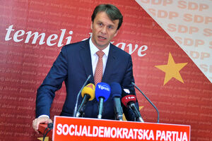 Konjević: Simović i Radunović da objave ugovore sa WorkFinder i...