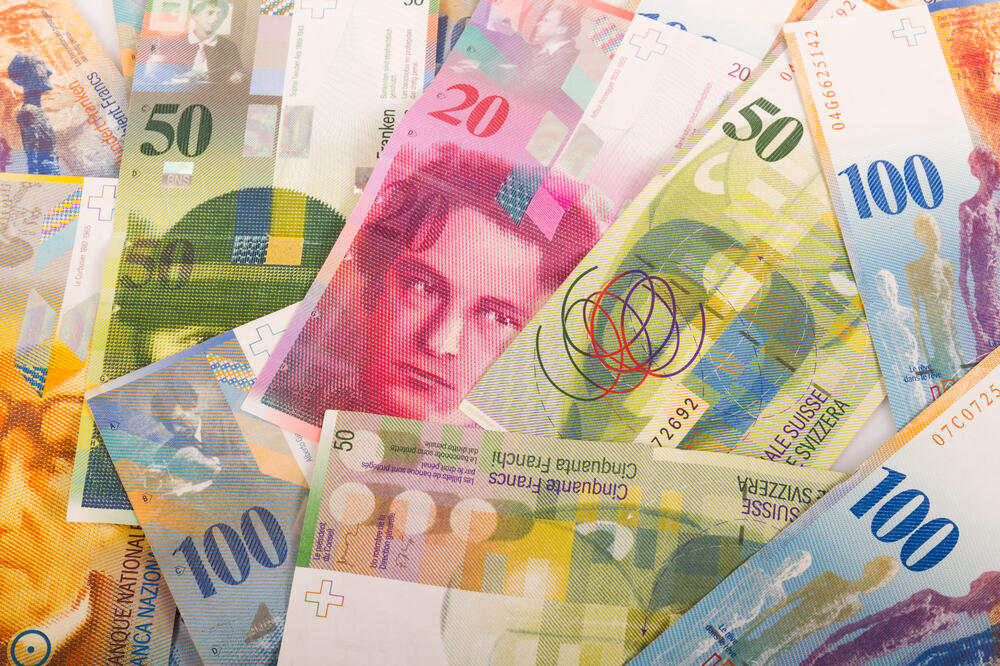Švajcarski franci, Foto: Shutterstock