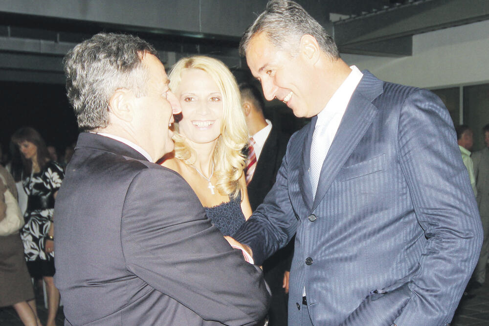 Vukotić i Đukanović (novine), Foto: Arhiva Vijesti