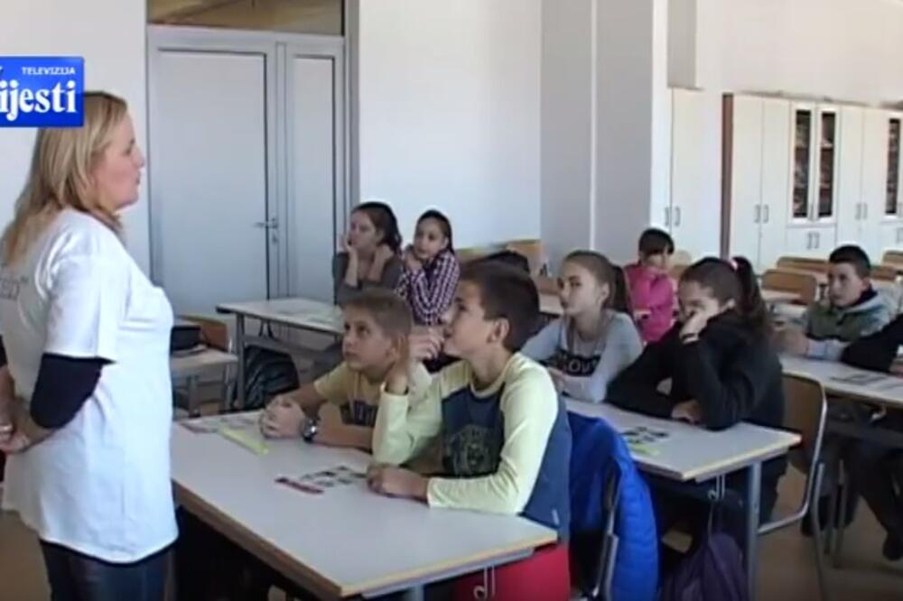 Učenici OŠ Risto Manojlović, Foto: Screenshot (TV Vijesti)