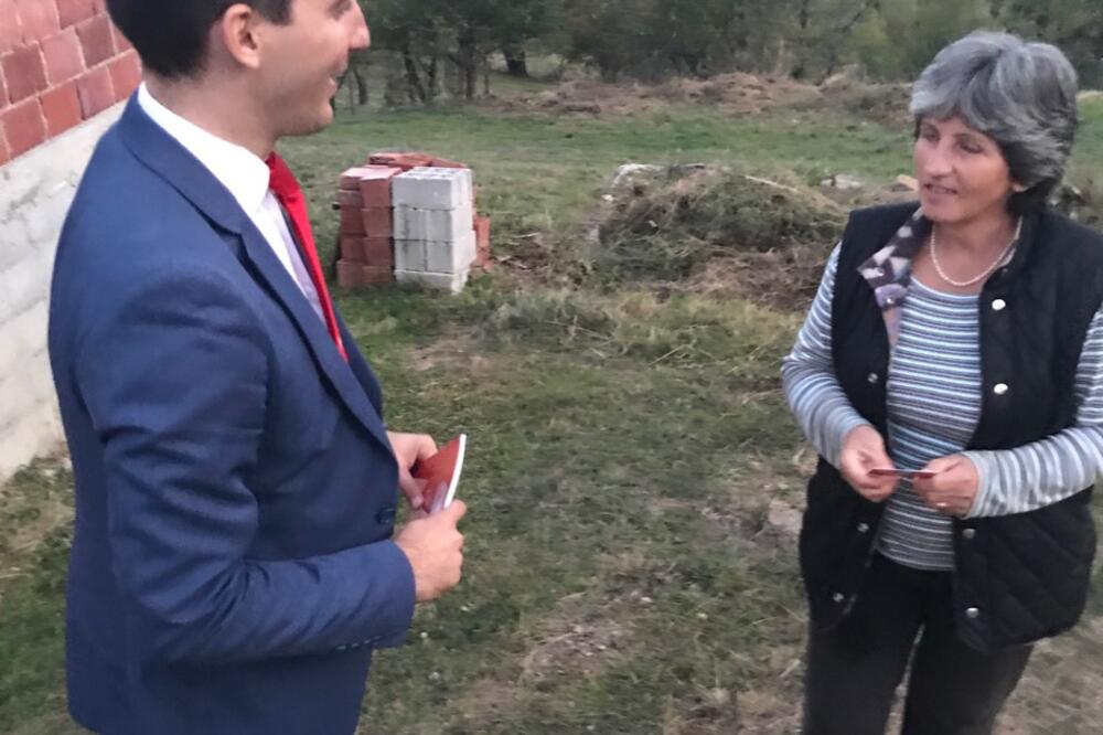 Demokrate, Foto: Demokrate