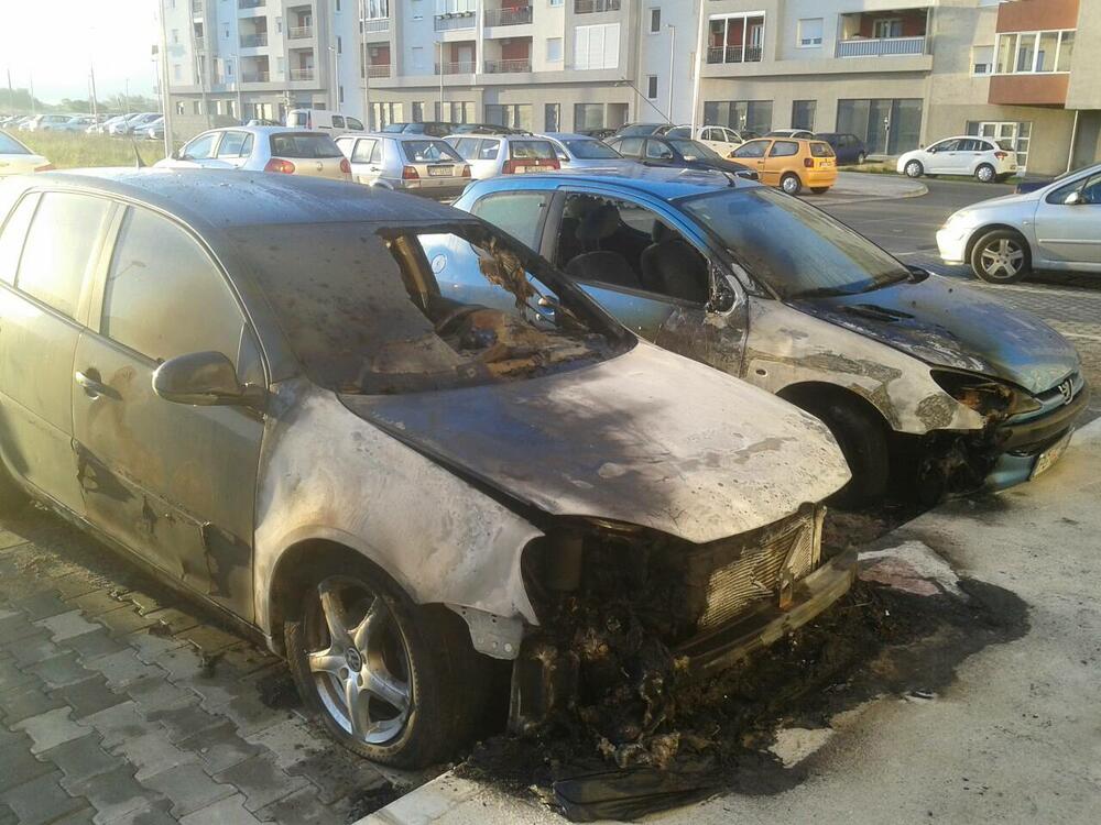 Zapaljena vozila, stari aerodrom