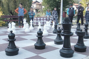 Novi sadržaj u Pljevljima: Na partiju šaha na igralište ispred Ade
