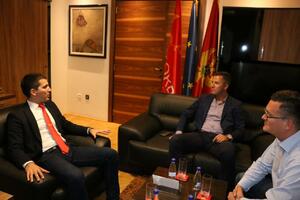 Bečić i Rakić: Okrenimo se rješavanju pitanja koja opterećuju...