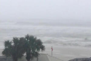 Uragan Nejt stigao do SAD: Oluja dostigla brzinu 140 km/h