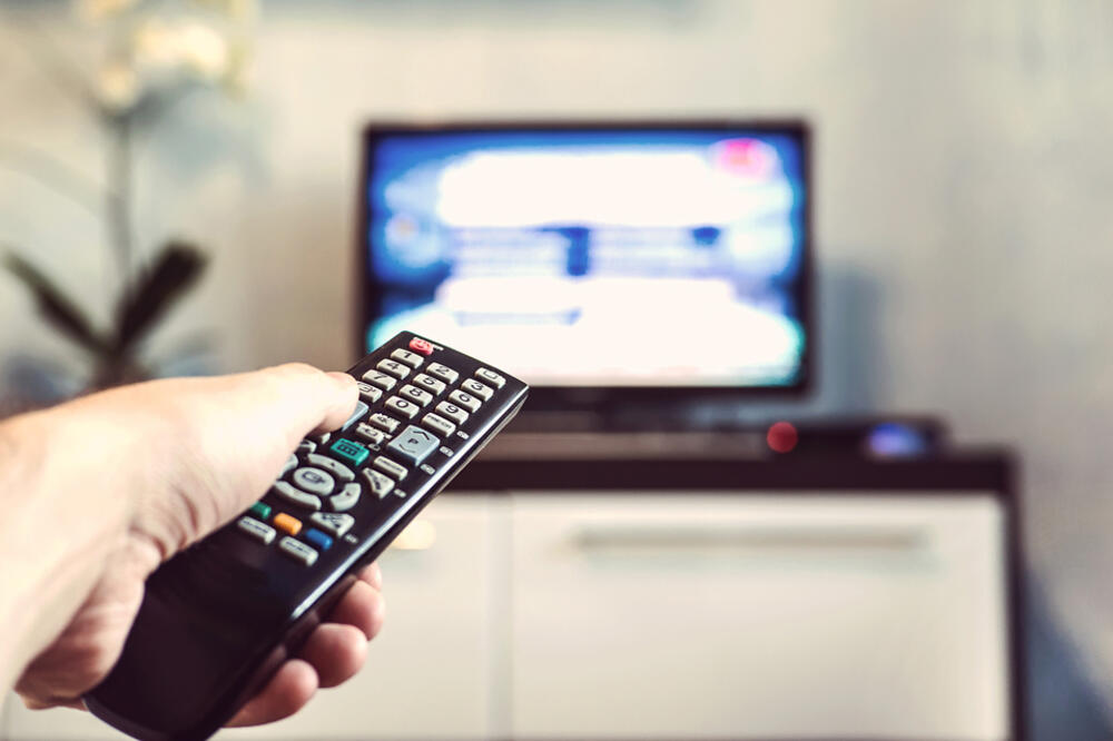 daljinski, TV, Foto: Shutterstock
