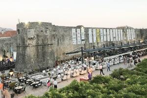 Vlada se pita i za šankove u Budvi