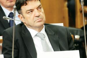 Knežević: Ne plašite se, neću u politiku