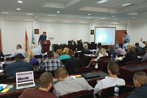 Kovačević: Uništili ste opštinu ne za ovu, već deset narednih...