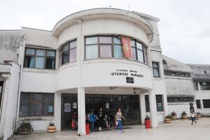 Podgorica: U OŠ "Štampar Makarije" fali nastavnik francuskog jezika