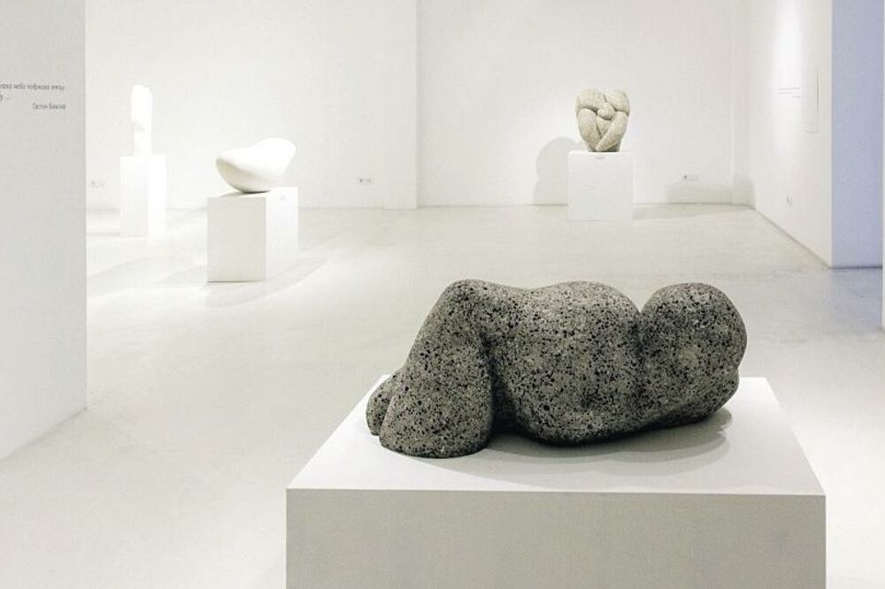 izložba Ćutanje kamena (novina), Foto: Supervizuelna.com