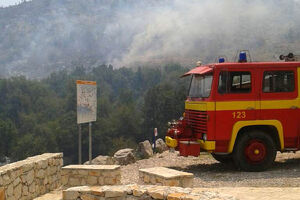 Vatra u Šestanima ugašena: Mještani ogorčeni što su požari u...