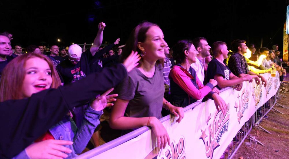 Pero Defformero Lake fest