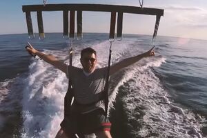 Sastav Mazzom u fugazzu ekranizovao pjesmu Ka' da te niko ne gleda"