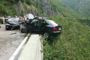 Udes u Subadanju: Povrijeđeno devet osoba, dvoje djece sa težim...