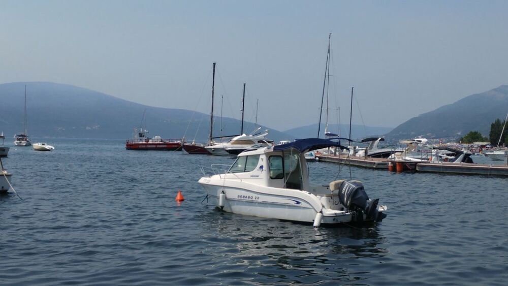 masna mrlja, Porto Montenegro, rt Seljanovo