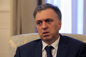 Vujanović: Krizu prevazići u parlamentu