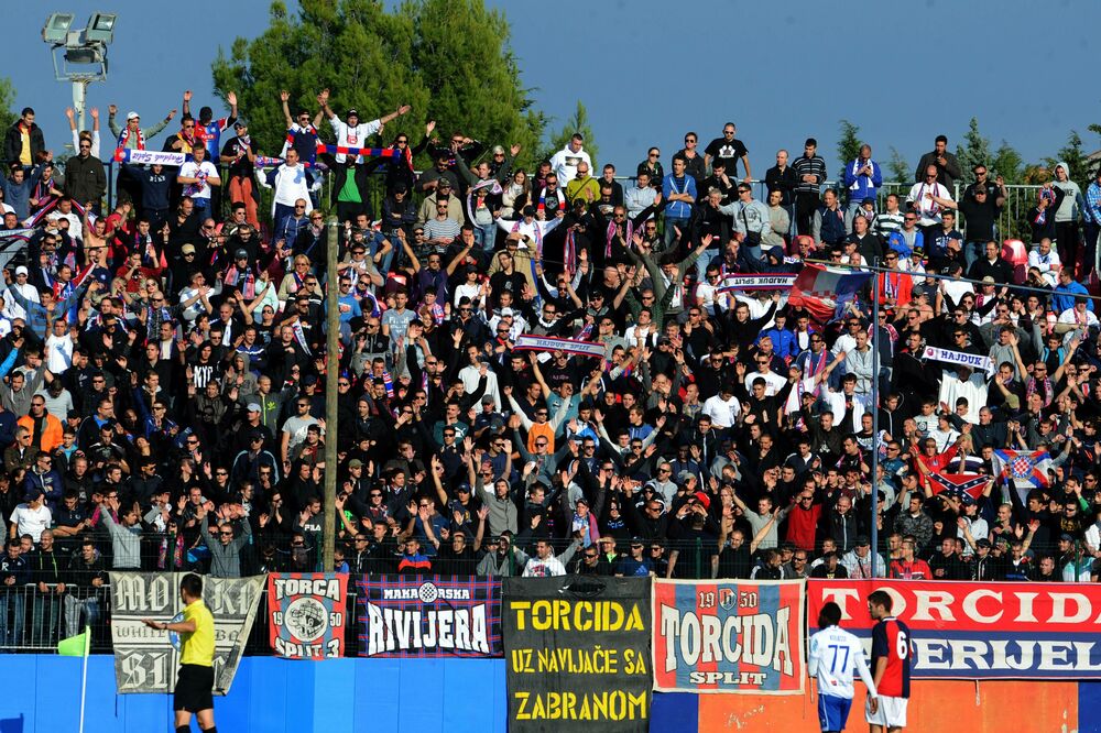 Hajduk punished for racism