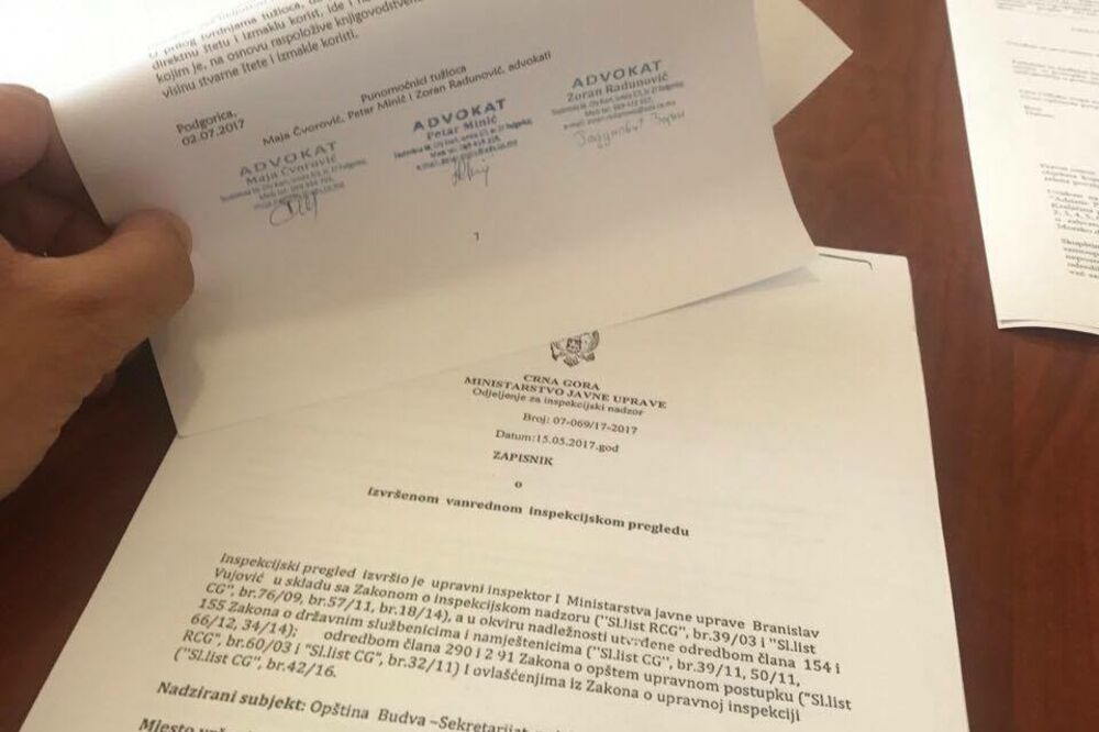 dokument, Demokrate, Foto: Demokratska Crna Gora