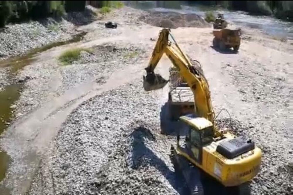 Ispuštanje fekalija u Lim, Foto: Euromost