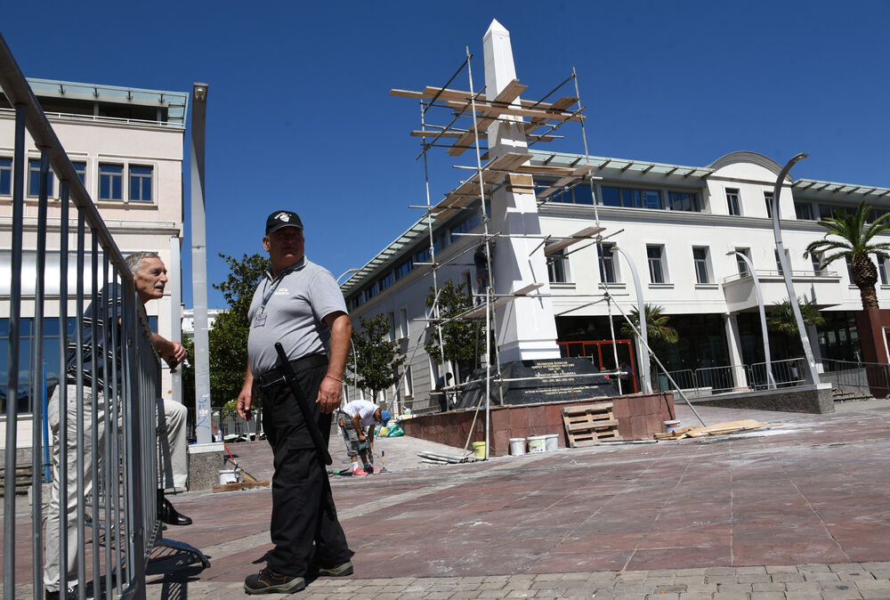 Spomenik Mirku Petroviću