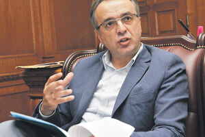 Predsjedništvo traži da se isključi Danilović iz Demosa
