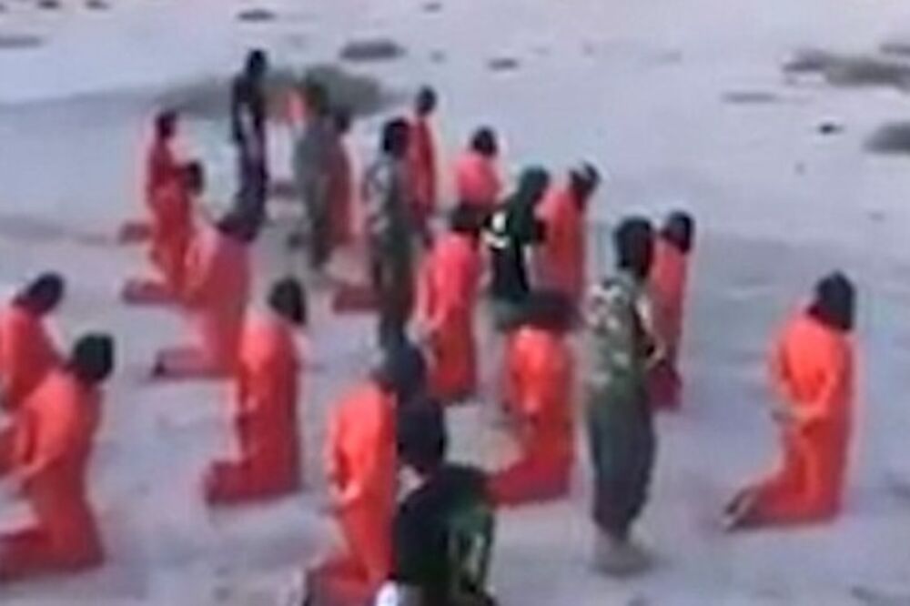 Egzekucija pripadnika Islamske države, Foto: Printscreen