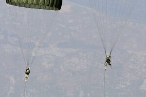 Američki padobranci se povrijedili na vježbi u Rumuniji