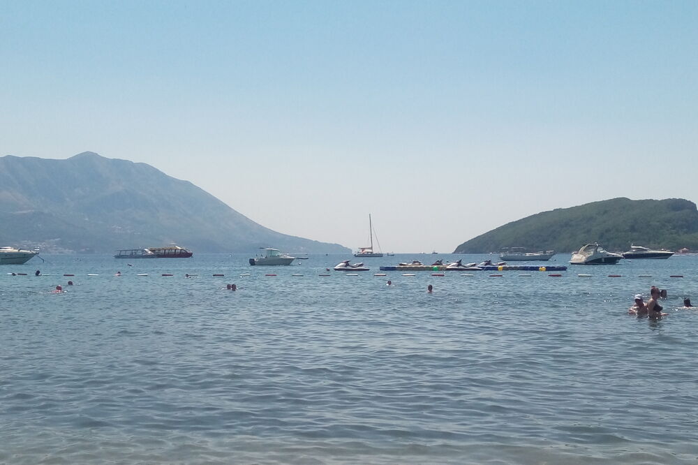 Budva, more, plaža, Foto: Čitalac "Vijesti"