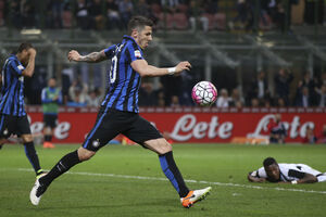 Jovetić zaigrao za Inter protiv Šalkea