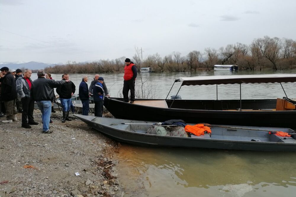 Potraga za nestalima na Skadarskom jezeru, Foto: Savo Prelević