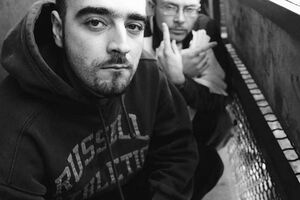 "Tram 11" reizdaje debi album "Čovječe, ne ljuti se"