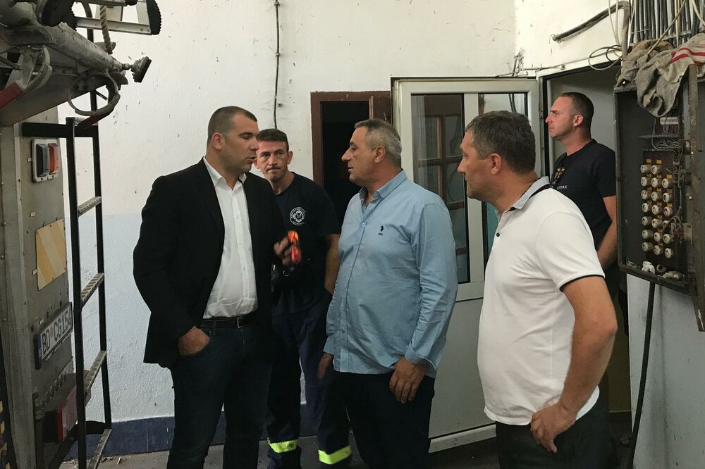 Fragan Krapović, vatrogasci, Foto: Vuk Lajović