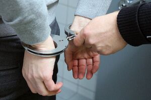 Uhapšen Kotoranin: Policija oduzela pištolj u ilegalnom posjedu
