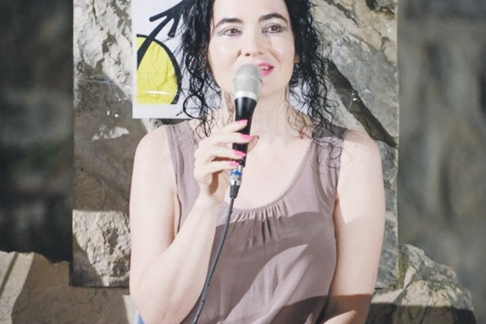 Jelena Pilipović, Foto: Grad teatar