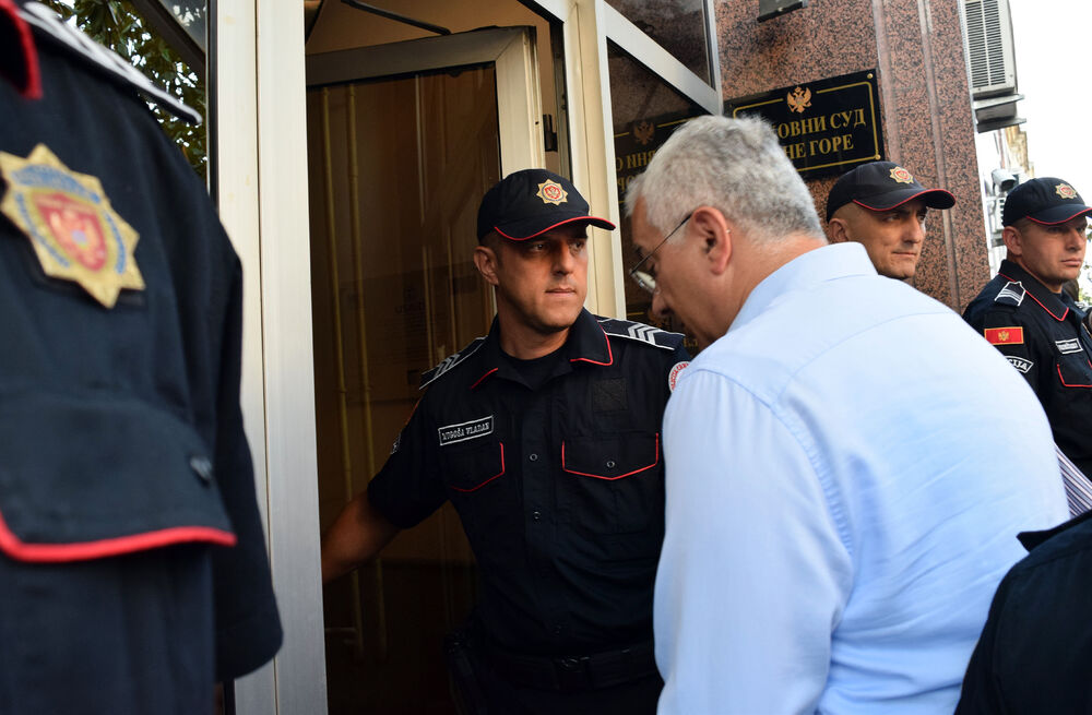 Državni udar suđenje