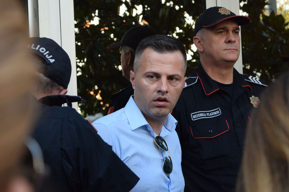 Državni udar suđenje