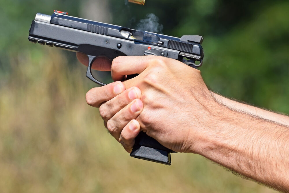 Pucanje, pištolj, Foto: Shutterstock