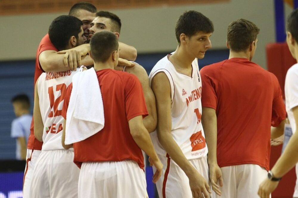 Crna Gora košarka mladi, Foto: FIBA