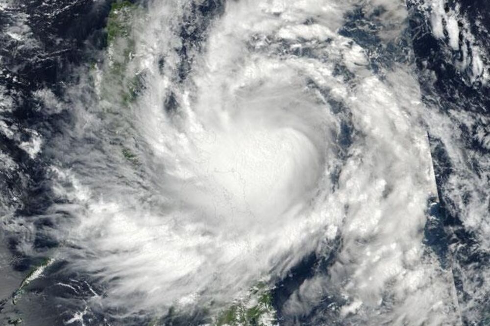 uragan "Sarika", Foto: Twitter