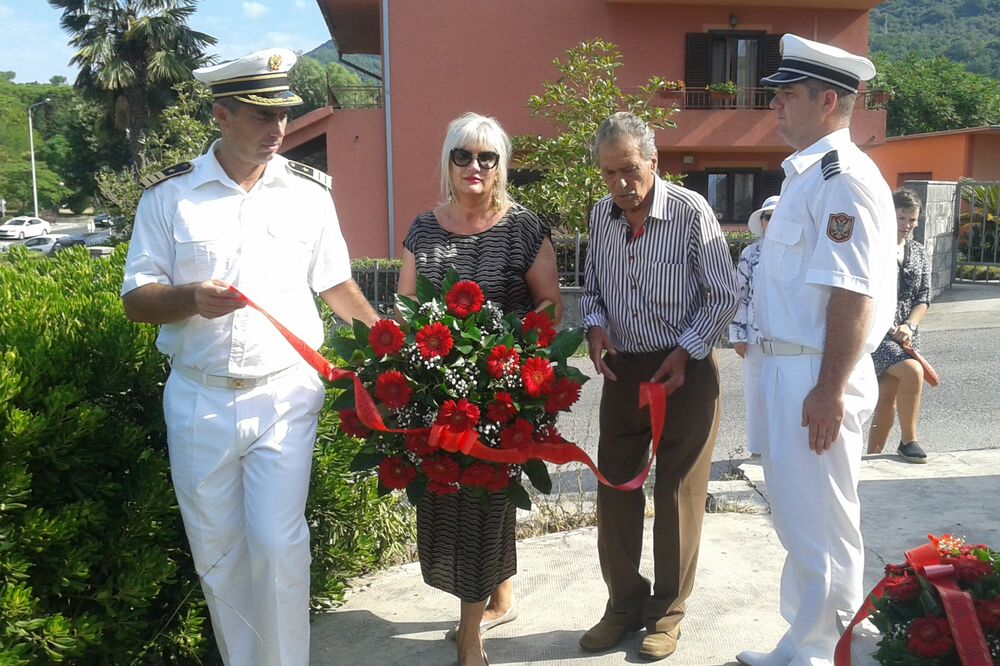 Tivat polaganje Vijenca, Foto: Siniša Luković