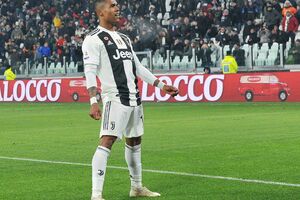 Automobil uništen, Brazilac bez ogrebotine