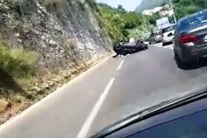 HN: Prevrnuo se "golf", vozač van životne opasnosti