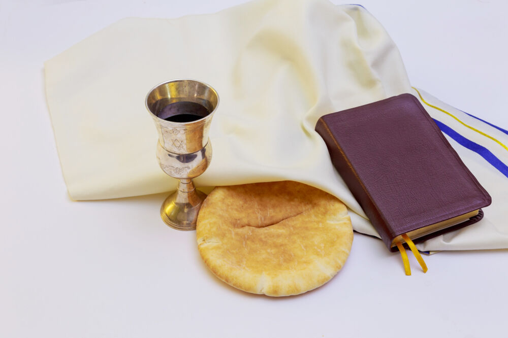 hljeb, crkva, Foto: Shutterstock