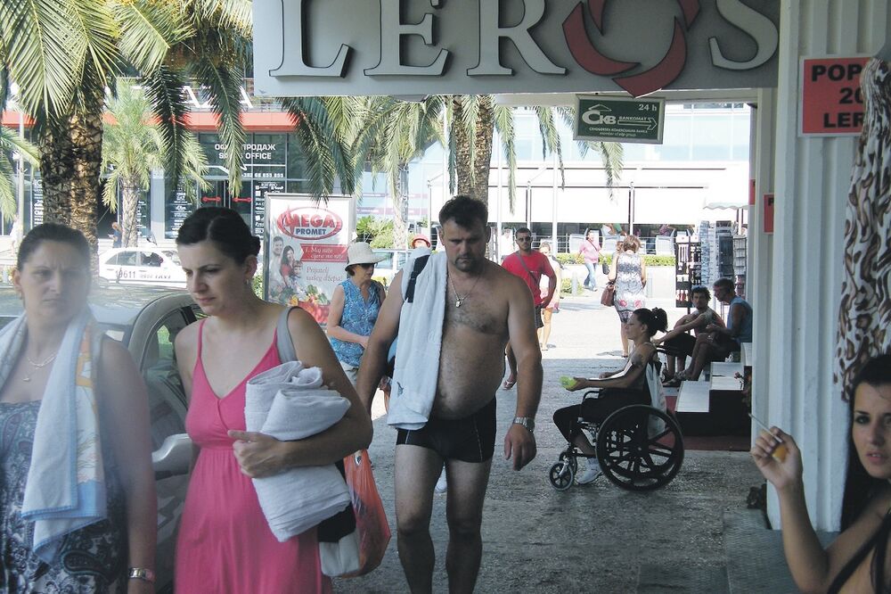 prosjačenje, Budva, Foto: Arhiva "Vijesti"