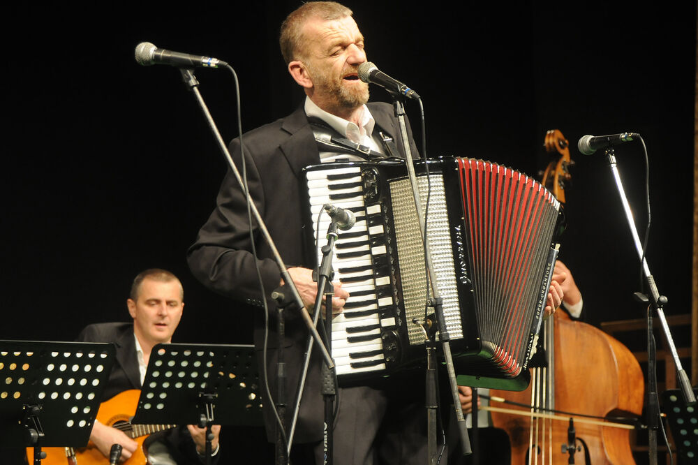 Žuti Serhatlić, Foto: Zoran Đurić